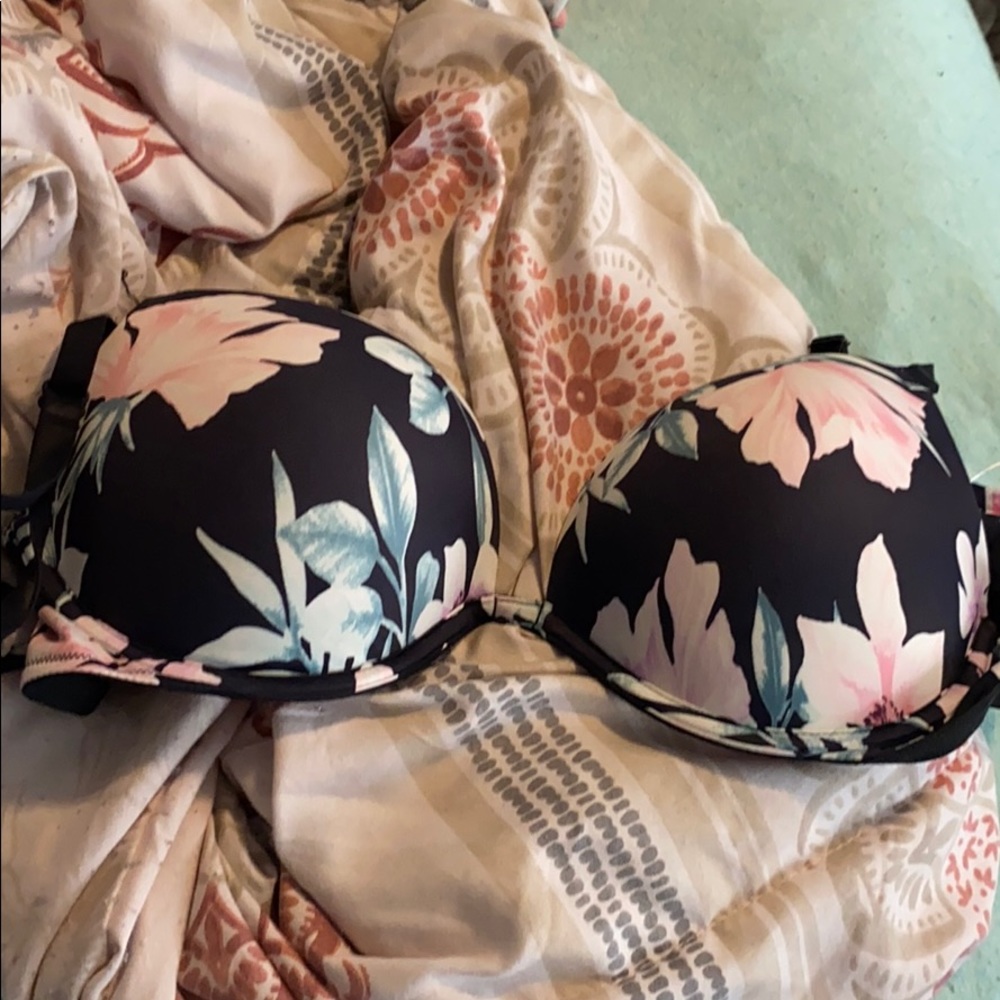 PINK bra